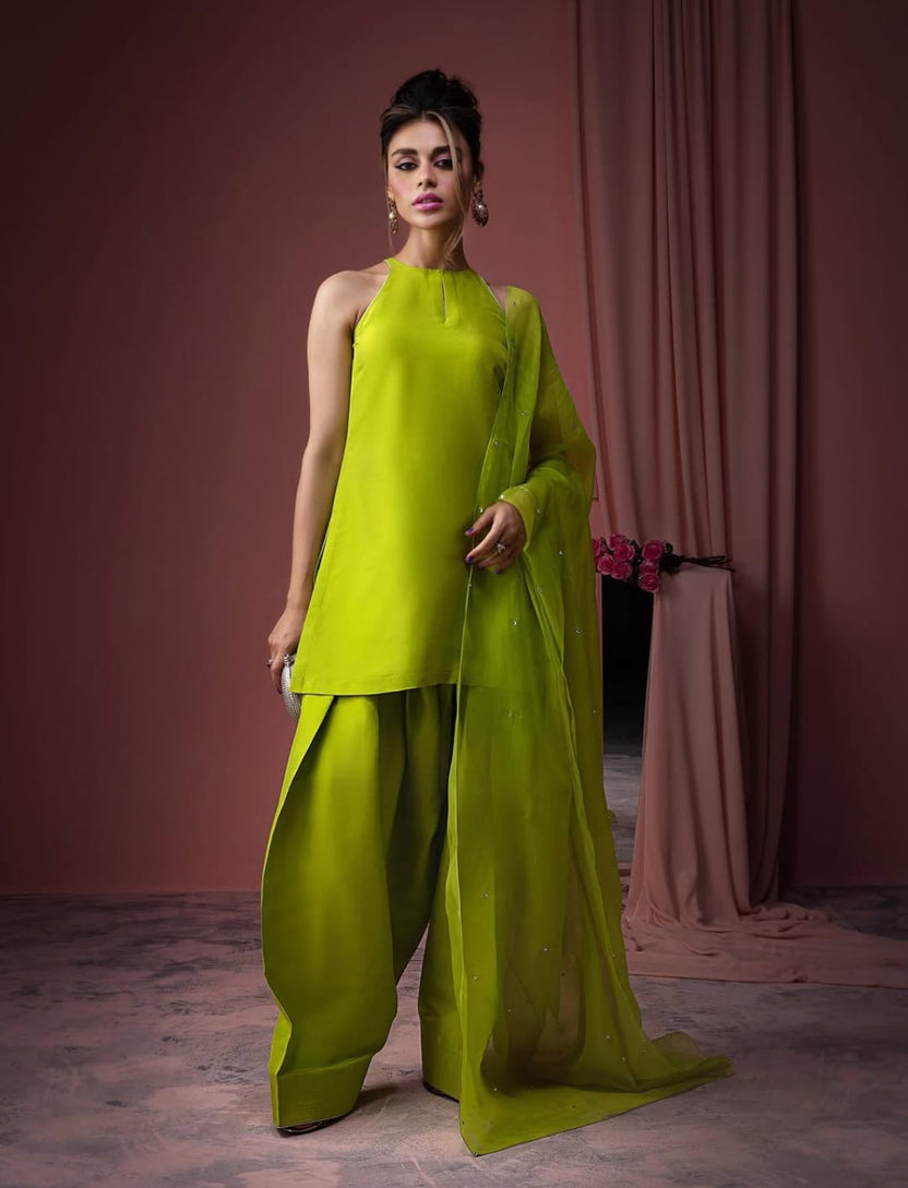 Farshi Salwar Set, Farshi Salwar Suit, Farshi Salwar for Women, Designer Farshi Salwar, Traditional Farshi Salwar, Festive Ethnic Wear, Wedding Wear for Women, Pakistani Farshi Salwar, Farshi Suit Set, Latest Farshi Salwar Design