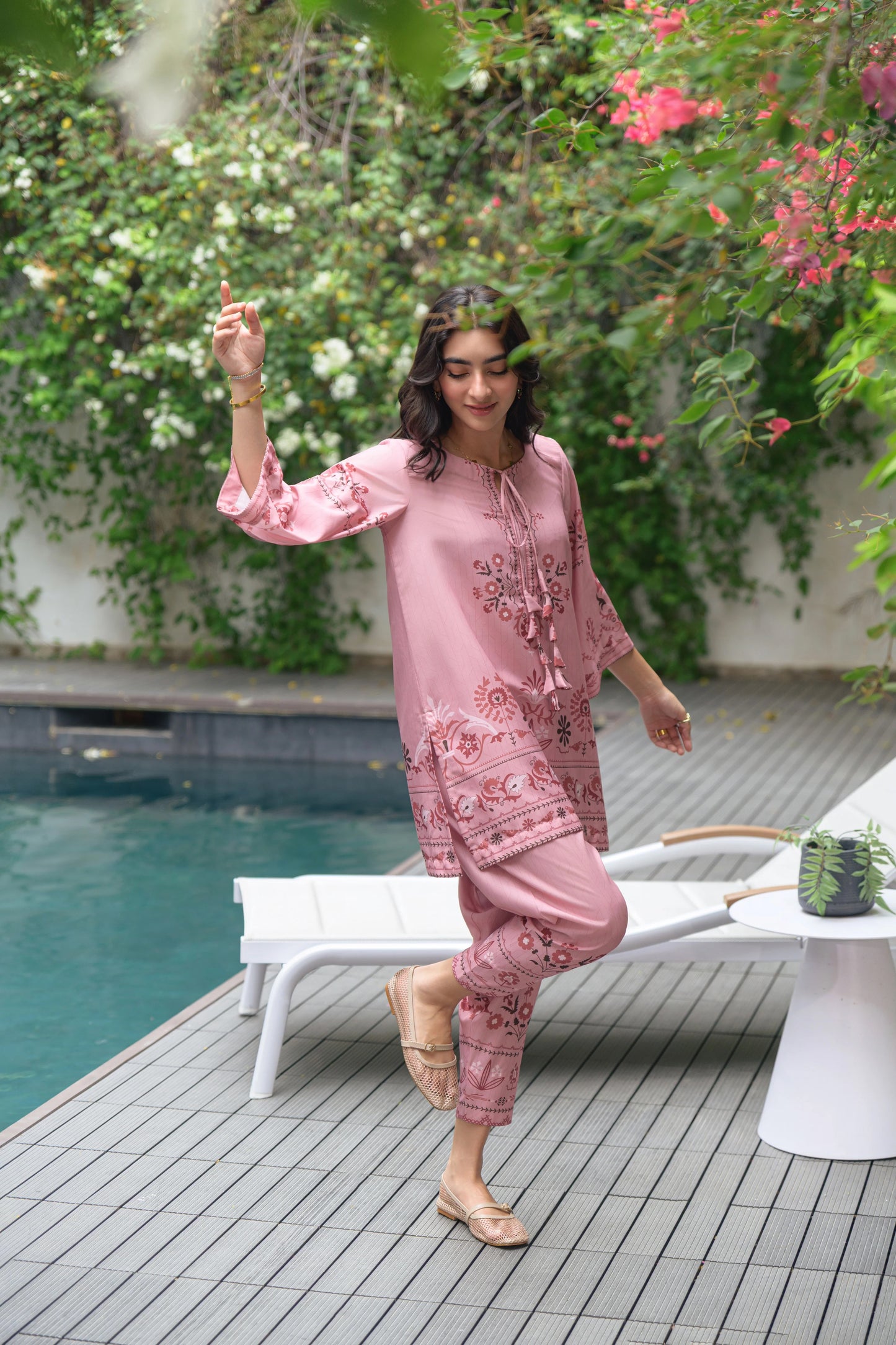 pink co-ord set for women, floral printed co-ord set, Korean BSY co-ord set, pink kurta set for women, printed kurta set, festive wear for women, ethnic co-ord set, contemporary ethnic wear, women’s festive outfit, office wear co-ord set, stylish kurta set for women