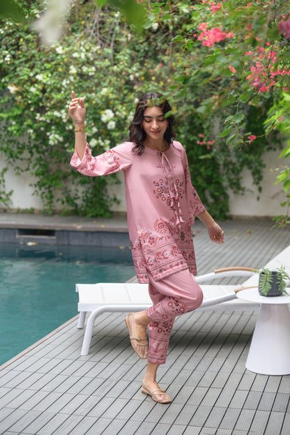 pink co-ord set for women, floral printed co-ord set, Korean BSY co-ord set, pink kurta set for women, printed kurta set, festive wear for women, ethnic co-ord set, contemporary ethnic wear, women’s festive outfit, office wear co-ord set, stylish kurta set for women