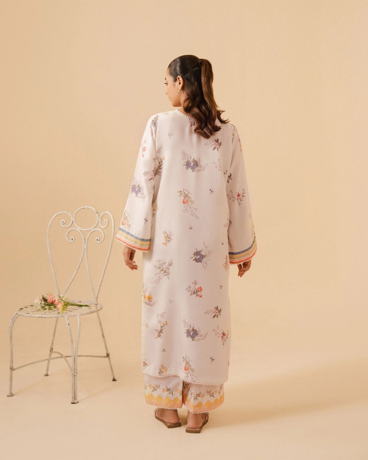 linen co-ord set for women, printed co-ord set, floral co-ord set, elegant co-ord set for women, linen outfit for women, women’s linen co-ord set, comfortable co-ord set, wide leg co-ord set, longline co-ord set, stylish women’s outfit, workwear co-ord set, brunch outfit for women, festive co-ord set, western wear for women, co-ord set online India