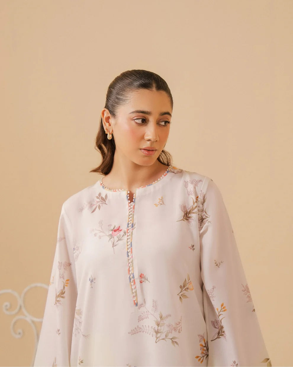 linen co-ord set for women, printed co-ord set, floral co-ord set, elegant co-ord set for women, linen outfit for women, women’s linen co-ord set, comfortable co-ord set, wide leg co-ord set, longline co-ord set, stylish women’s outfit, workwear co-ord set, brunch outfit for women, festive co-ord set, western wear for women, co-ord set online India