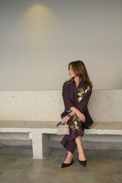 elegant printed co ord set, linen co ord set for women, printed linen co ord set, plum co ord set for women, floral co ord set, premium linen outfit, linen western wear for women, office wear co ord set, smart casual outfit for women, formal co ord set for women, elegant office wear, women's linen outfit, printed matching set for women, floral printed outfit, comfortable co ord set, relaxed fit co ord set, brunch outfit for women, kitty party outfit, travel outfit for women, lunch date outfit, everyday co o
