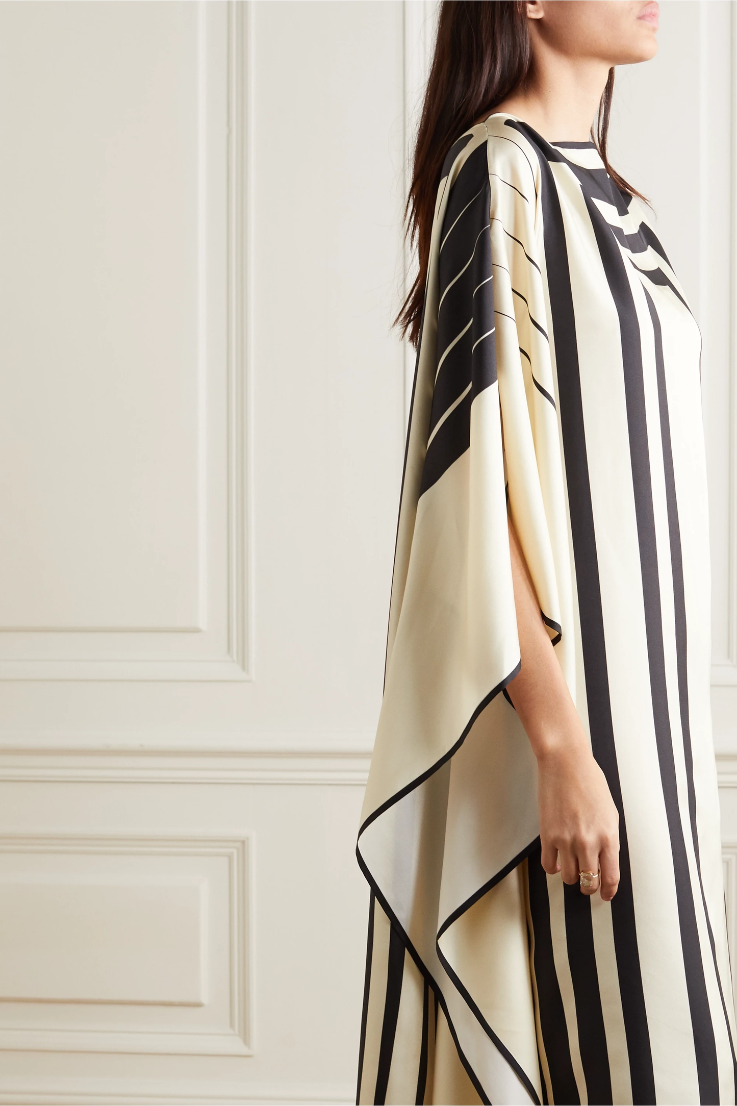Monochrome White Silk Kaftan